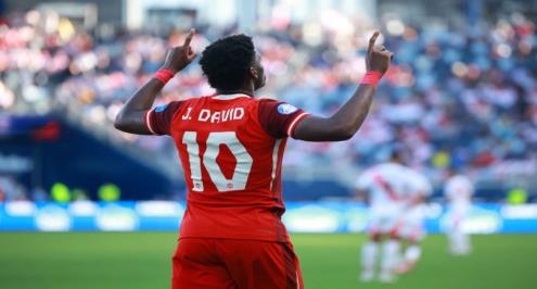 بشباك بيرو.. جوناثان ديفيد يسجل هدفاً تاريخياً لكندا في كوبا أمريكا (فيديو)